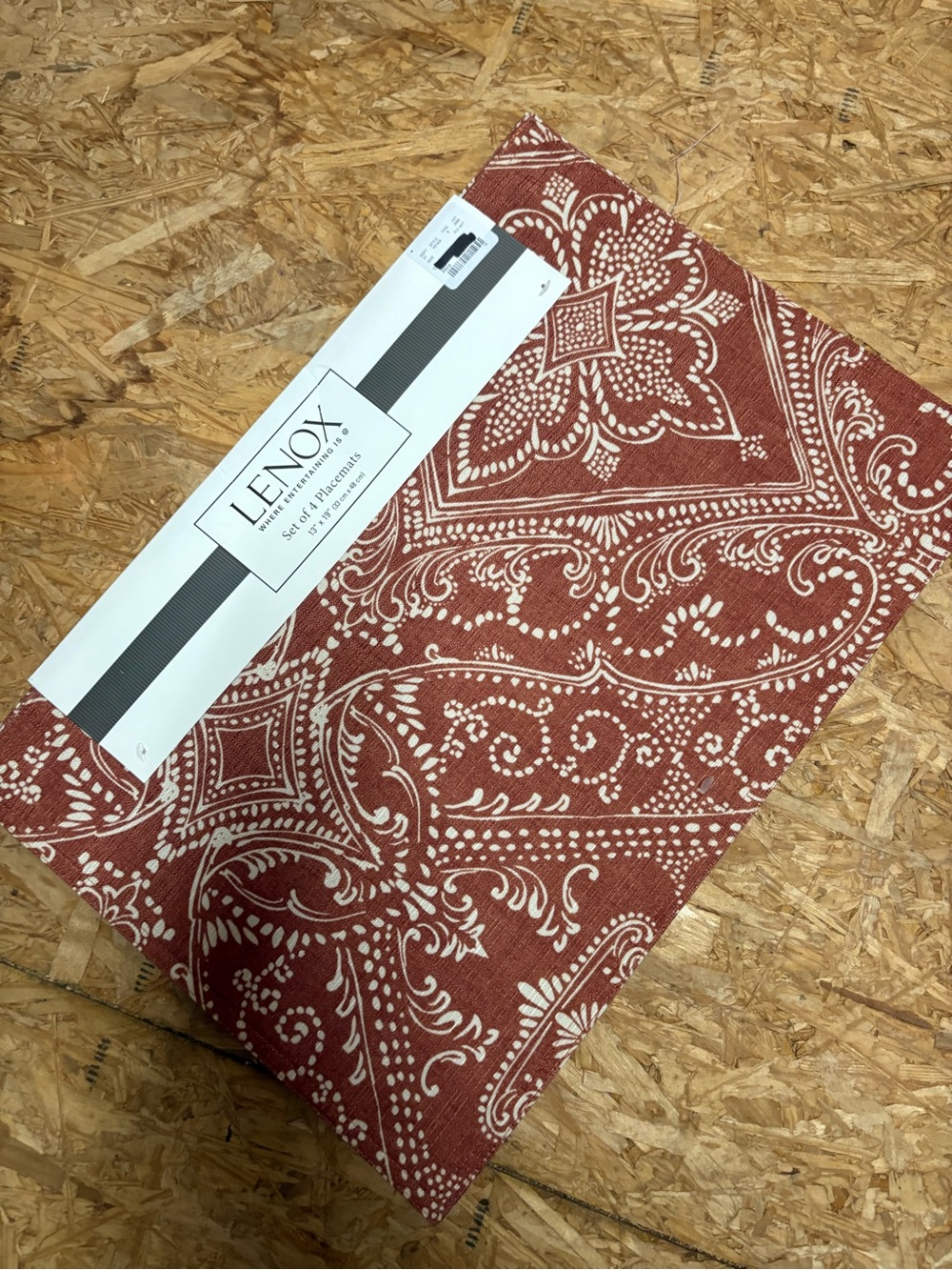Lenox Rust Red Patterned Cotton Placemat Set